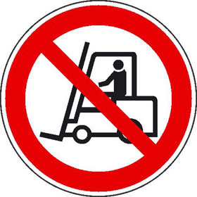 Panneaux d'interdiction Interdit aux vhicules de manutention