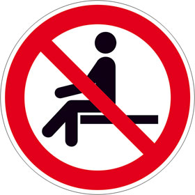 Panneau d'interdiction Interdiction de s'asseoir